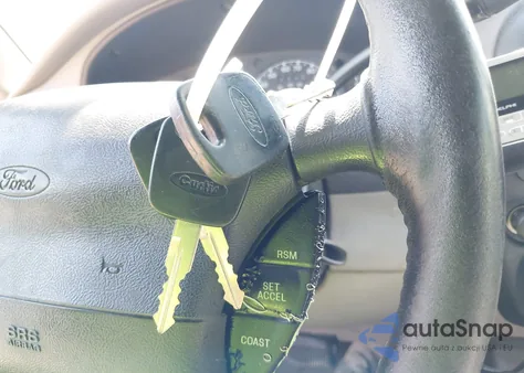 1998 Ford Explorer Eddie Bauer/Limited/Xlt z USA, uszkodzony, nr VIN 1FMZU35P5WZC12895